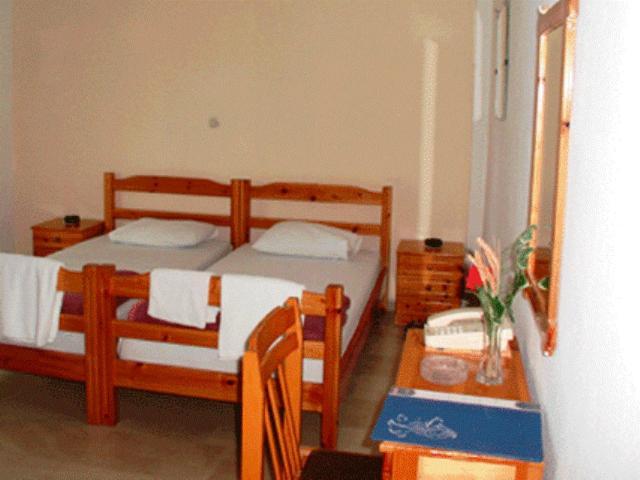 Aquarius Hotel Fourka Room photo